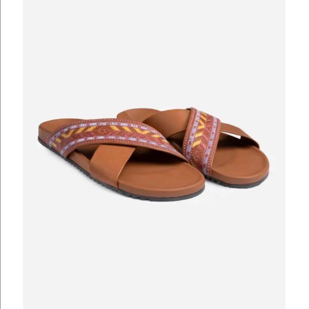 NWOT Johnny Was Alessi Sandal - Sz 40